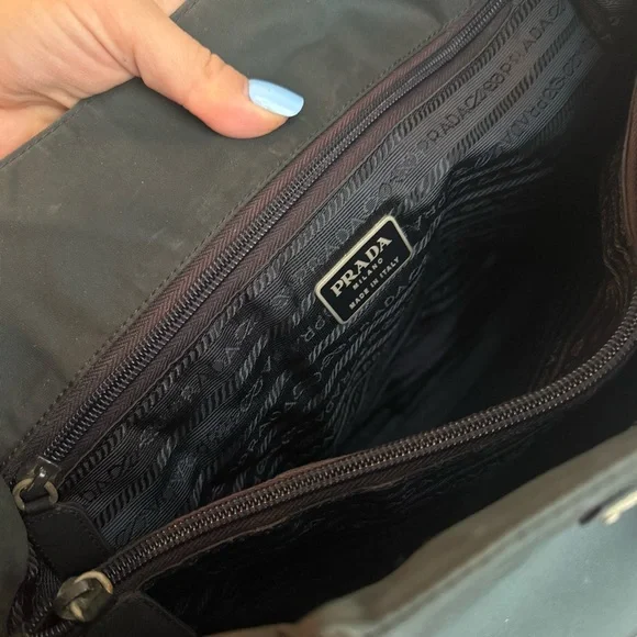 Authentic VintagePrada Black Nylon Shoulder Bag - Picture 5 of 8